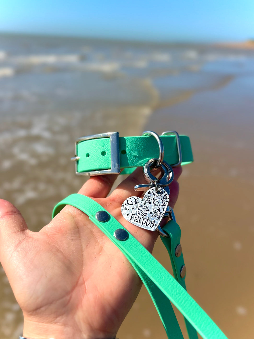 Shells • Personalised Pet ID Tag / Keyring